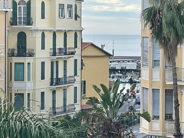 appartamento in vendita a Sanremo