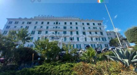 negozio in vendita a Sanremo