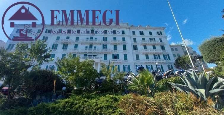 negozio in vendita a Sanremo