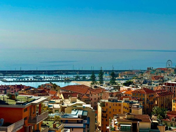 appartamento in vendita a Sanremo