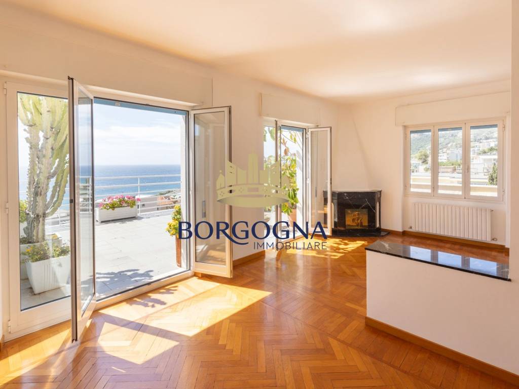 appartamento in vendita a Sanremo