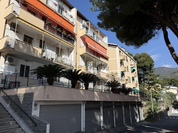 appartamento in vendita a Sanremo