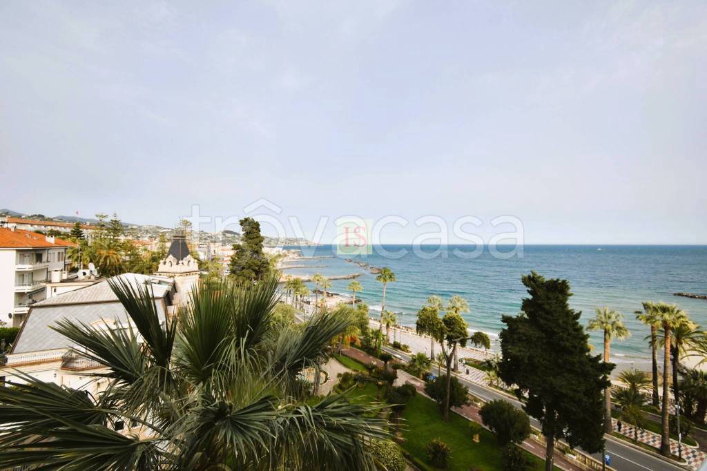 appartamento in vendita a Sanremo