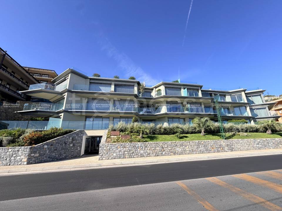 appartamento in vendita a Sanremo in zona Poggio