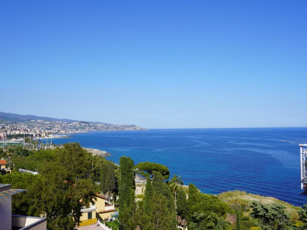 appartamento in vendita a Sanremo