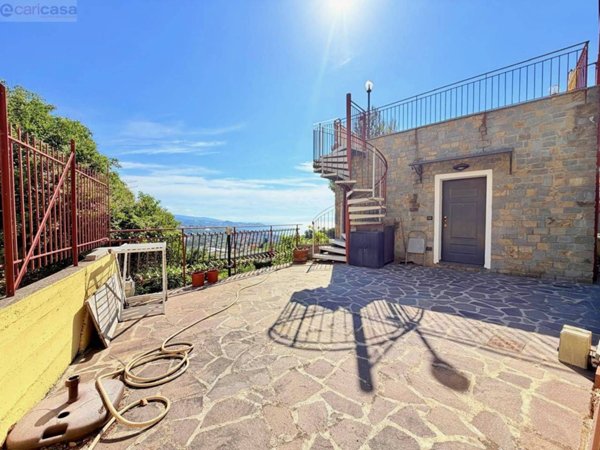 appartamento in vendita a Sanremo in zona Coldirodi