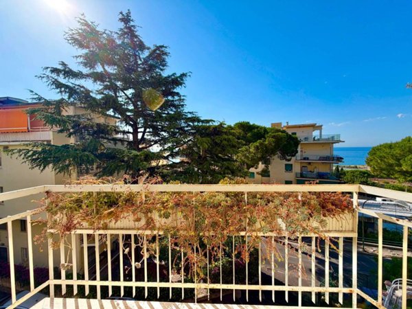 appartamento in vendita a Sanremo