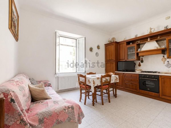 appartamento in vendita a Sanremo in zona Poggio