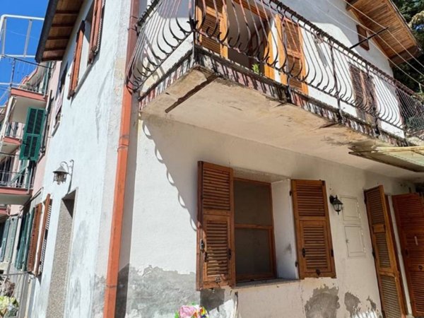 casa indipendente in vendita a Sanremo