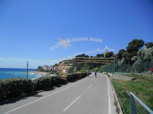 appartamento in vendita a Sanremo in zona Bussana