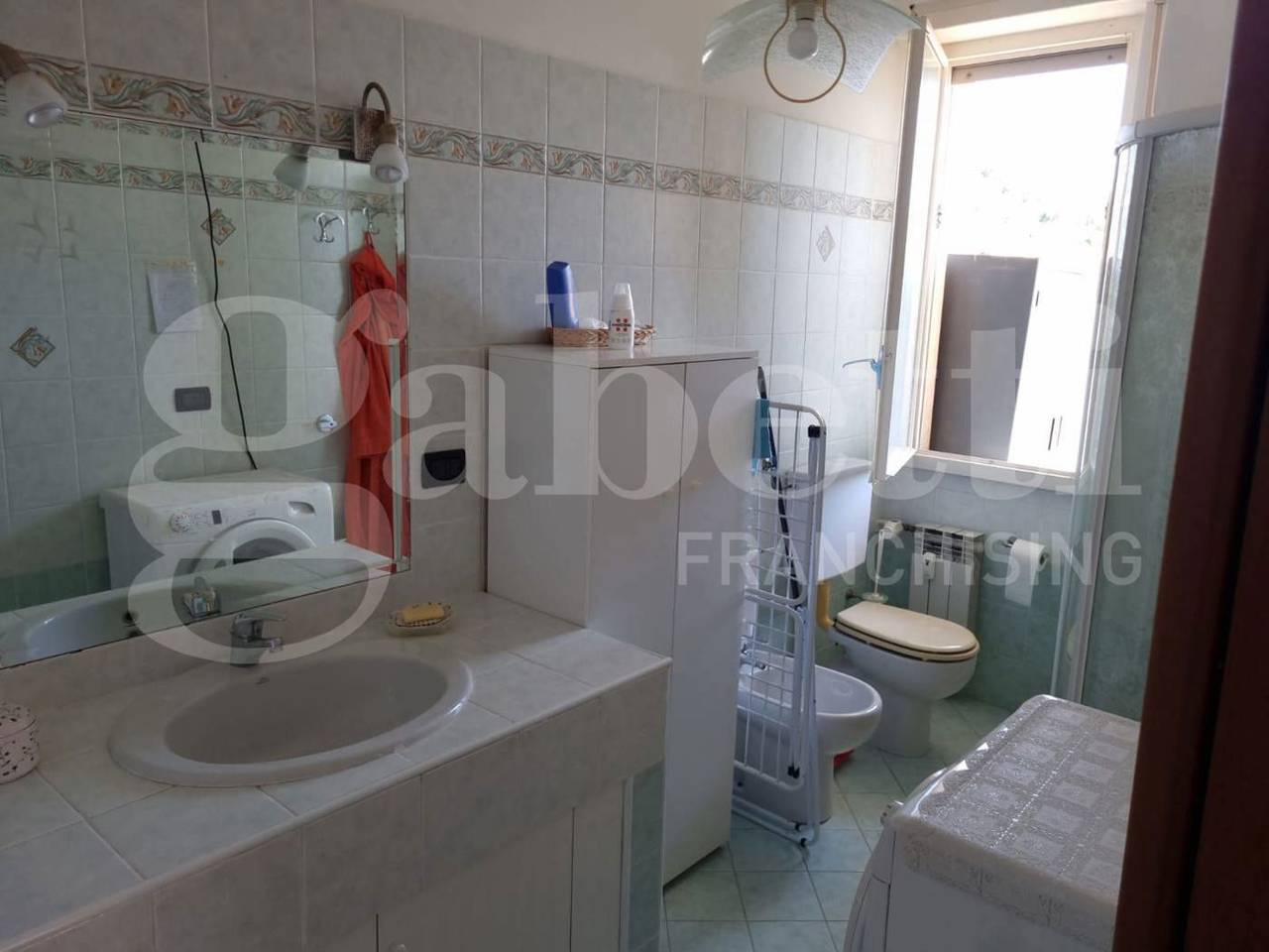 appartamento in vendita a Sanremo in zona Poggio
