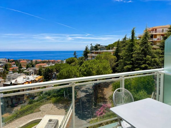 appartamento in vendita a Sanremo
