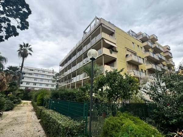 appartamento in vendita a Sanremo