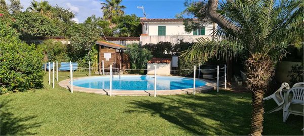 casa indipendente in vendita a Sanremo