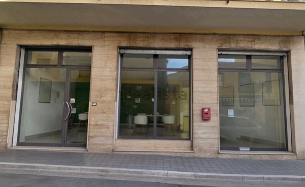 negozio in vendita a Sanremo