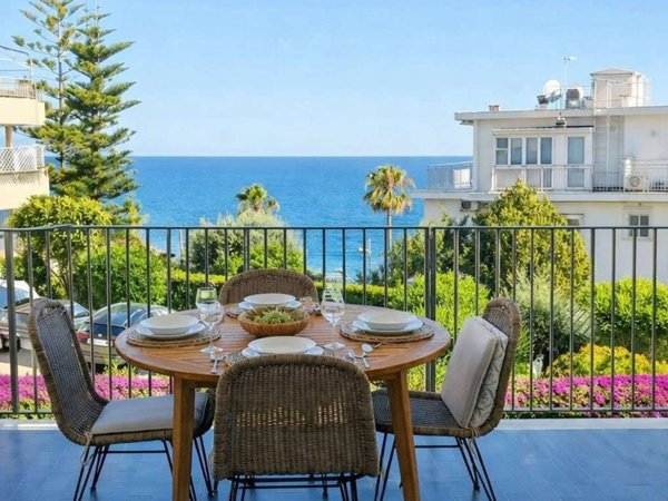 appartamento in vendita a Sanremo in zona Poggio