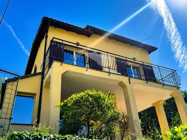 casa indipendente in vendita a Sanremo