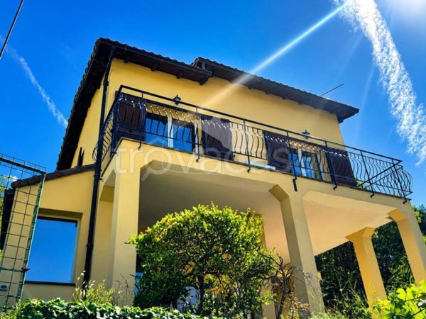 casa indipendente in vendita a Sanremo in zona Coldirodi