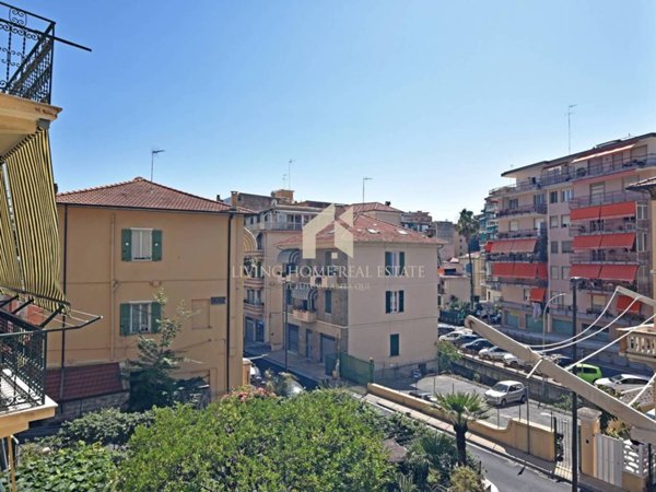 appartamento in vendita a Sanremo in zona Poggio