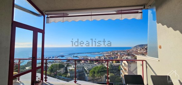 appartamento in vendita a Sanremo in zona Poggio