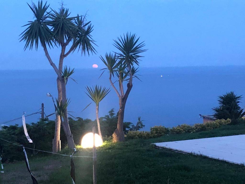 negozio in vendita a Sanremo