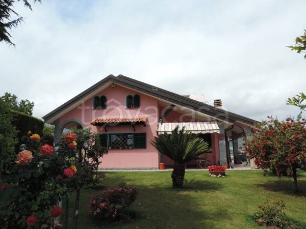 casa indipendente in vendita a Sanremo