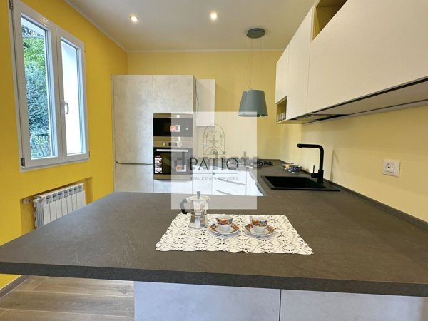 appartamento in vendita a Sanremo in zona Poggio