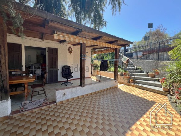 casa semindipendente in vendita a Sanremo in zona Coldirodi