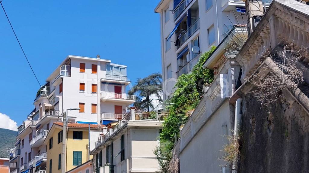 appartamento in vendita a Sanremo