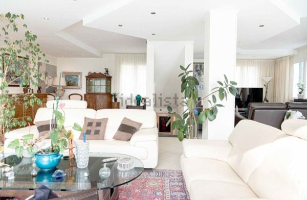 casa indipendente in vendita a Sanremo in zona Coldirodi