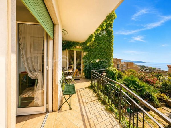 casa indipendente in vendita a Sanremo