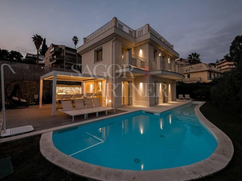 casa indipendente in vendita a Sanremo