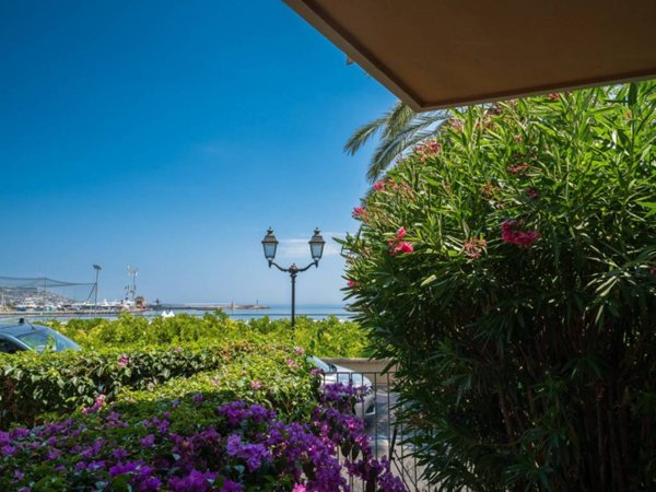 appartamento in vendita a Sanremo