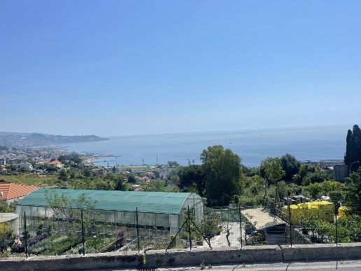 casa indipendente in vendita a Sanremo