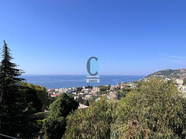 appartamento in vendita a Sanremo
