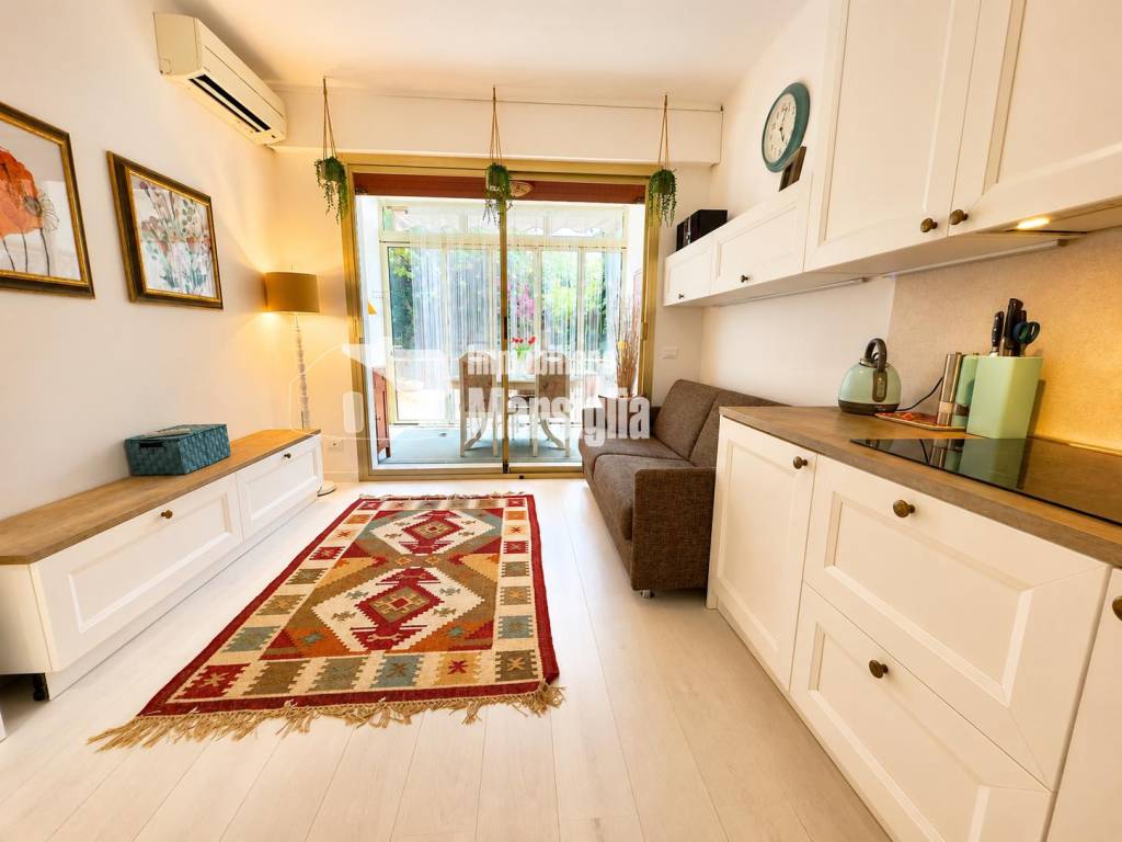 appartamento in vendita a Sanremo