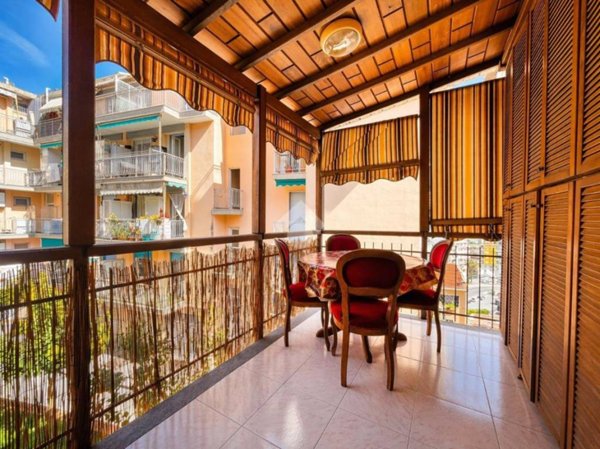 casa indipendente in vendita a Sanremo