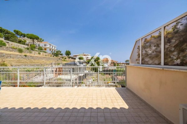 appartamento in vendita a Sanremo in zona Poggio