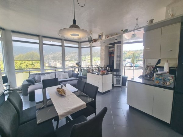 appartamento in vendita a Sanremo