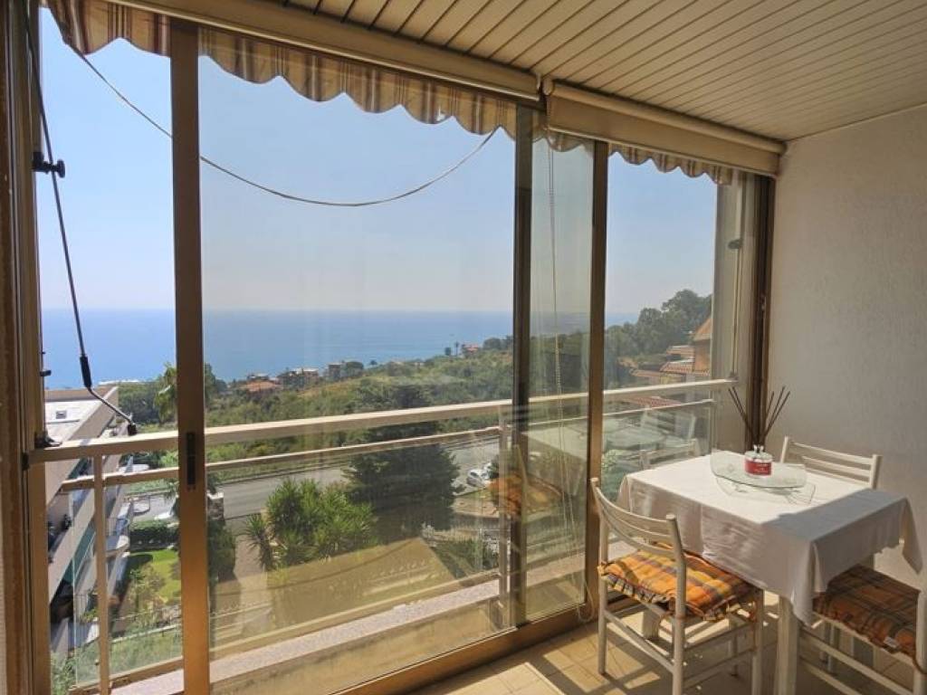 appartamento in vendita a Sanremo
