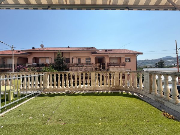 appartamento in vendita a Sanremo in zona Coldirodi