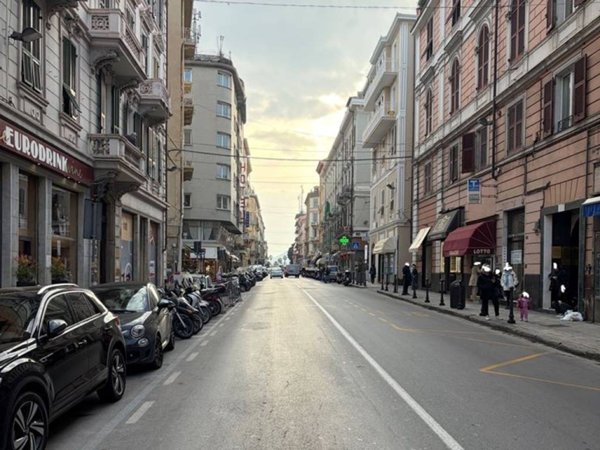 negozio in vendita a Sanremo