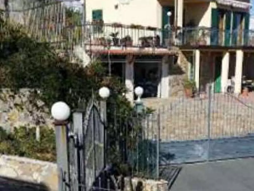 casa indipendente in vendita a Sanremo
