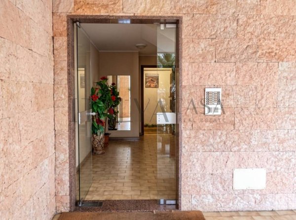 appartamento in vendita a Sanremo in zona Poggio