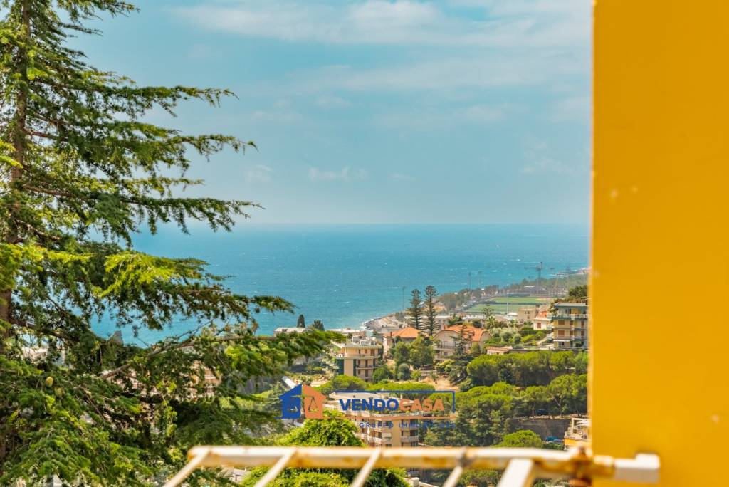 appartamento in vendita a Sanremo