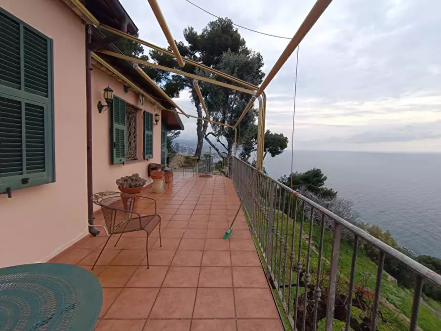 casa indipendente in vendita a Sanremo in zona Coldirodi
