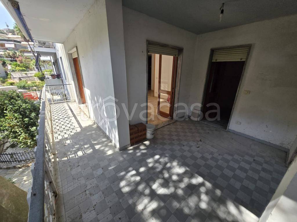 appartamento in vendita a Sanremo in zona Poggio