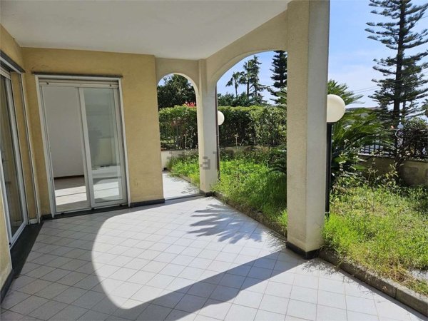 appartamento in vendita a Sanremo in zona Coldirodi