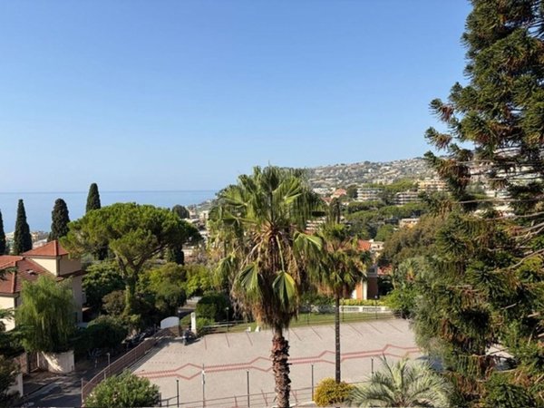 appartamento in vendita a Sanremo
