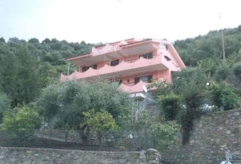 appartamento in vendita a Sanremo in zona Coldirodi